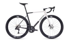 SUPERIOR RR 9.8 / Matte Carbon / White