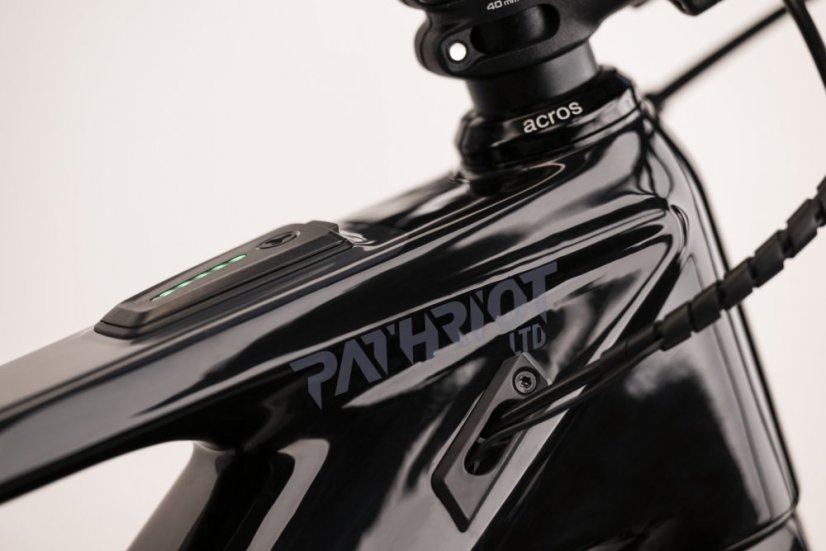 GHOST Path Riot CF LTD Carbon (2023)