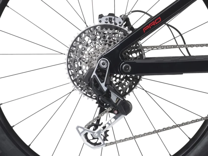 CRUSSIS e-RACE PRO - Velikost rámu: 19"