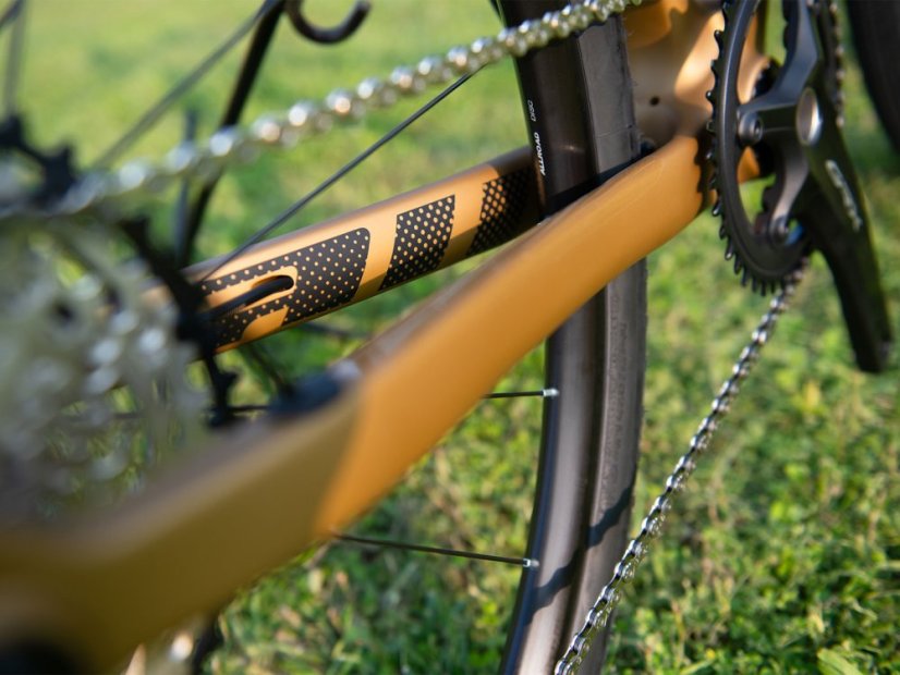 AUTHOR Guru 2.0 2025 - Velikost: 48