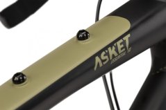 GHOST Asket AL Essential EQ Black (2025)