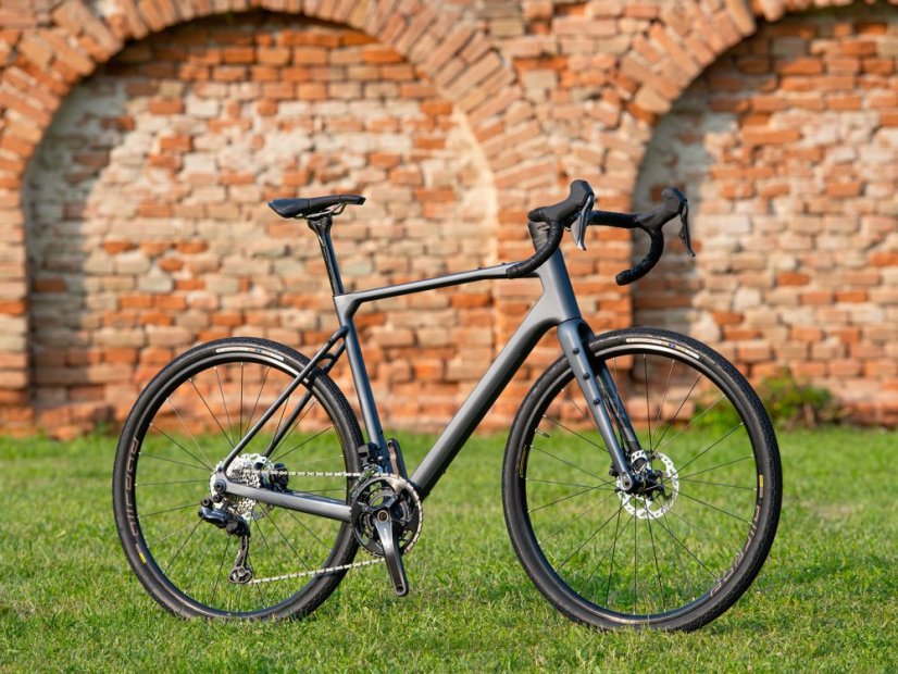 AUTHOR Guru 3.0 2025 - Velikost: 51