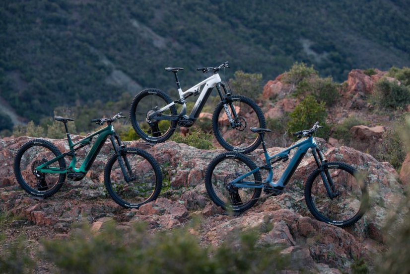 LAPIERRE Overvolt AM CF 7.8 Tidal Teal Blue Satin (2026) - Varianta: S