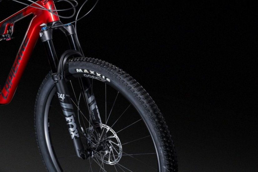 LAPIERRE XRM 7.9 Cherry Red (2026) - Varianta: S