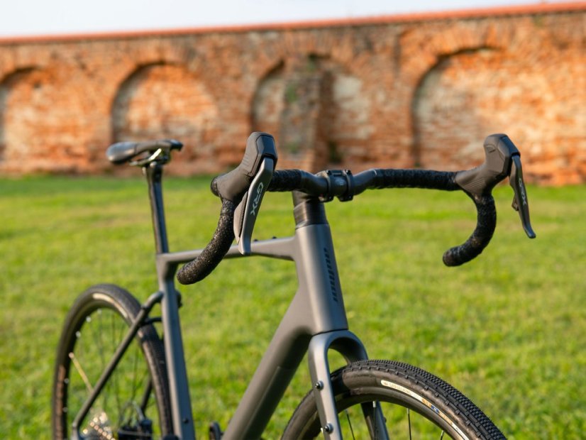 AUTHOR Guru 3.0 2025 - Velikost: 51