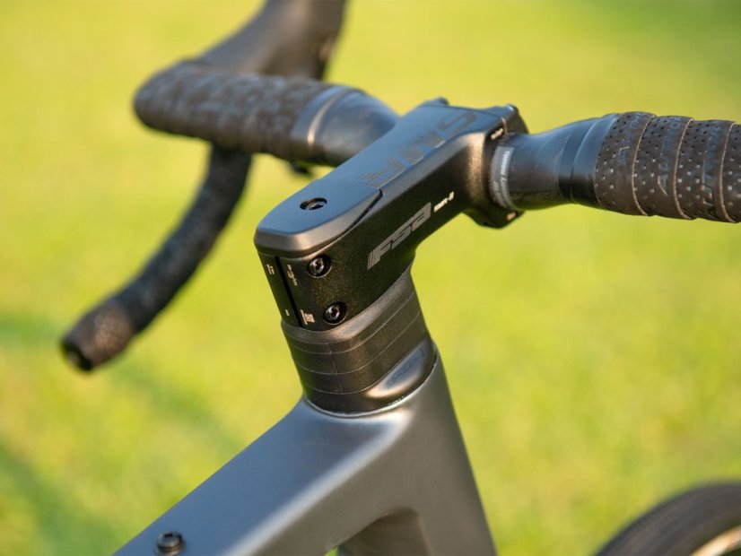 AUTHOR Guru 3.0 2025 - Velikost: 51