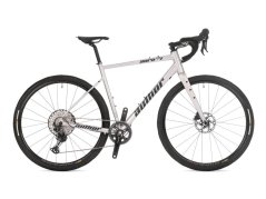 AUTHOR Aura XR7 2025