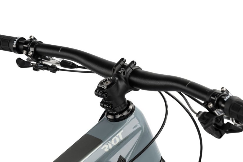 GHOST Riot AM CF Pro (2025) - Varianta: S