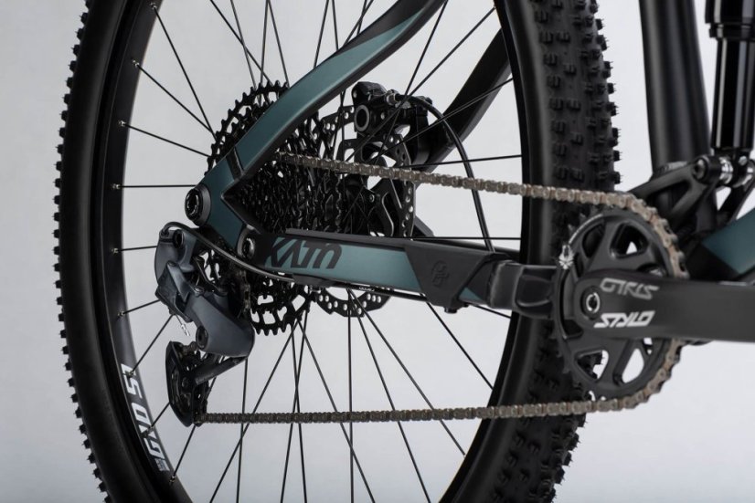 GHOST Kato FS Essential 27.5 Black/Green Bay Metallic Matt (2025) - Varianta: S