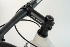 Crussis koloběžka One Cobra Sport 4.2-1 bílá