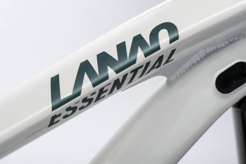 GHOST Lanao Essential 27.5 Pearl White/Metallic Green Gloss - Varianta: M 17.5"