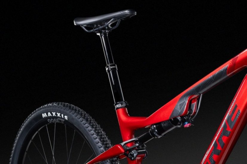 LAPIERRE XRM 7.9 Cherry Red (2026) - Varianta: S