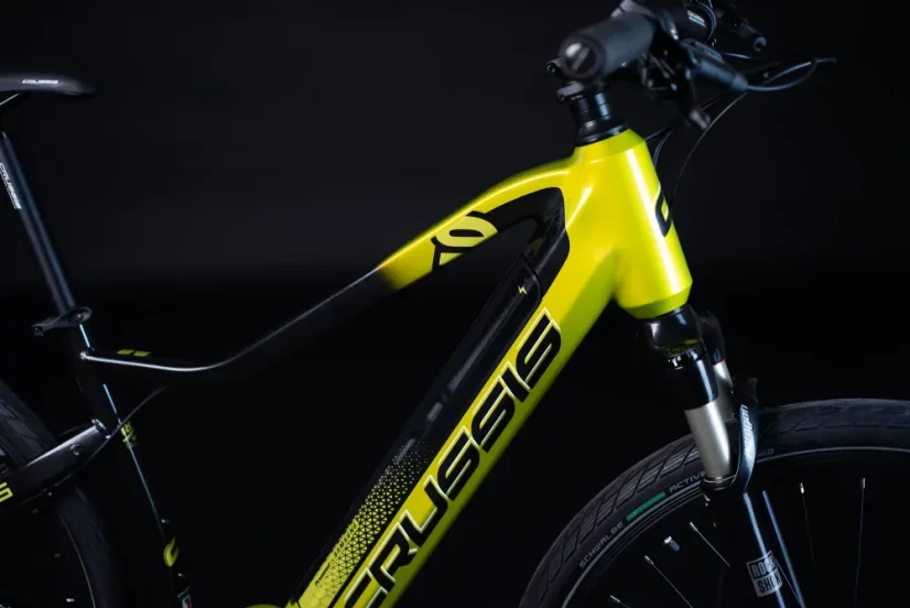 CRUSSIS PAN-Cross 9.8-M (2023) - Velikost rámu: 18"