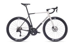 SUPERIOR RR 9.6 / Matte Carbon / White